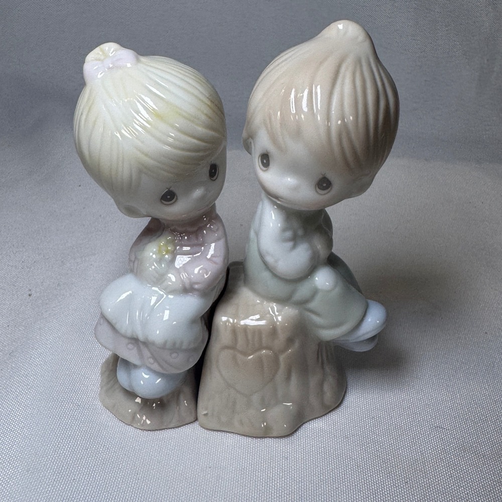 Vintage 1993 Precious Moments Boy Girl on Tree Stump Salt and Pepper Shakers Set